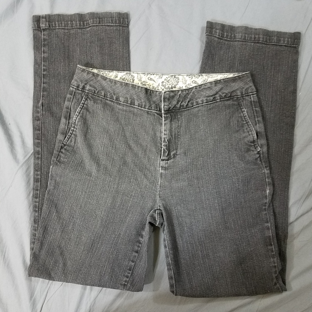 D & Co jeans high rise black faded size 8 smooth lines bareback